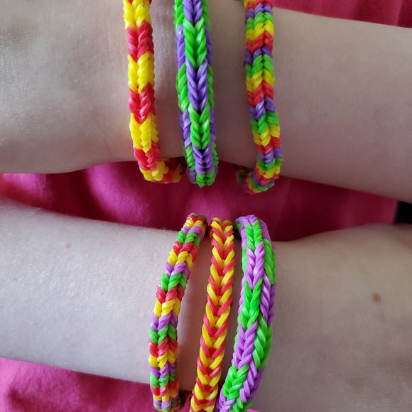 Handmade Yellow and Green Rainbow Loom Bracelet Set/New - Picture 2 of 6